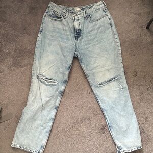 Good American Light Blue Distressed Jeans